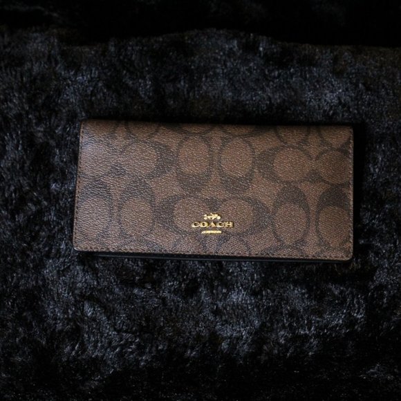 Coach wallet - Picture 1 of 4